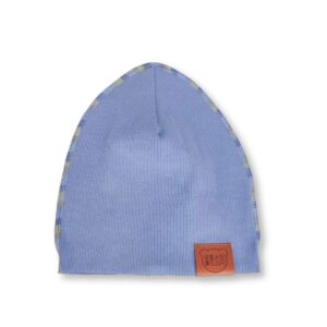 niebieska chłopięca czapka wiosenna
