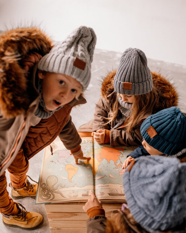 zimowe czapki z wełny merino dla dzieci