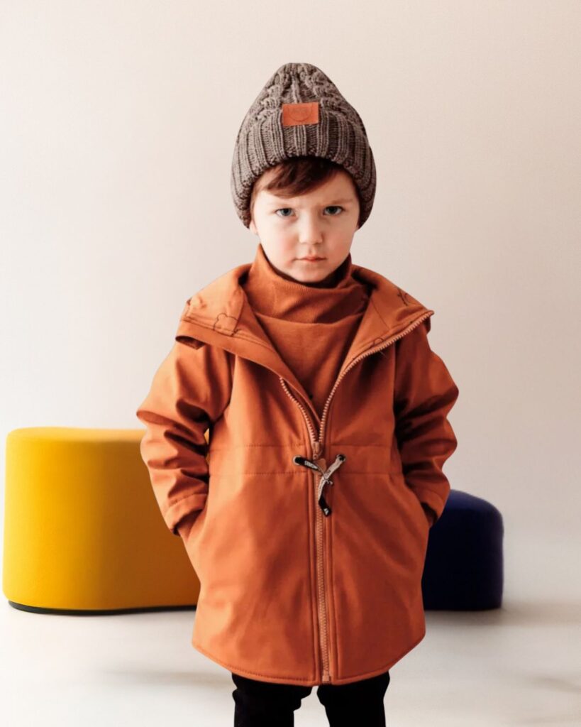 karmelowa wiosenna parka dziecięca wodoodporna
