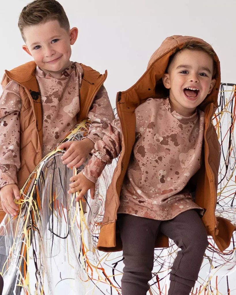 karmelowa dziecięca kamizelka pikowana przedłużana