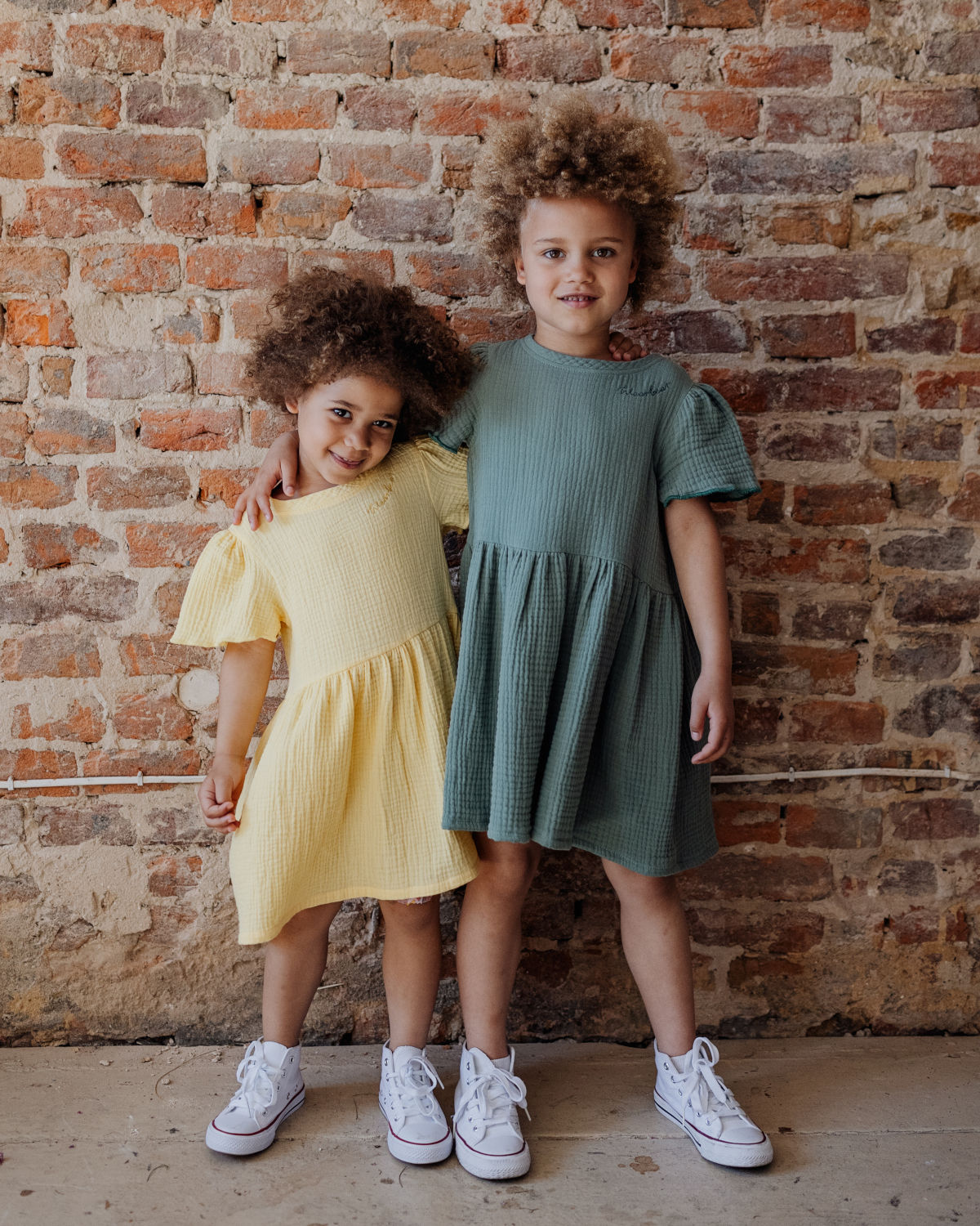 Muślinowa sukienka dla dziewczynki - żółta i zielona