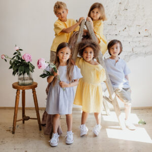 stylizacje dzieci, ubrania muślinowe