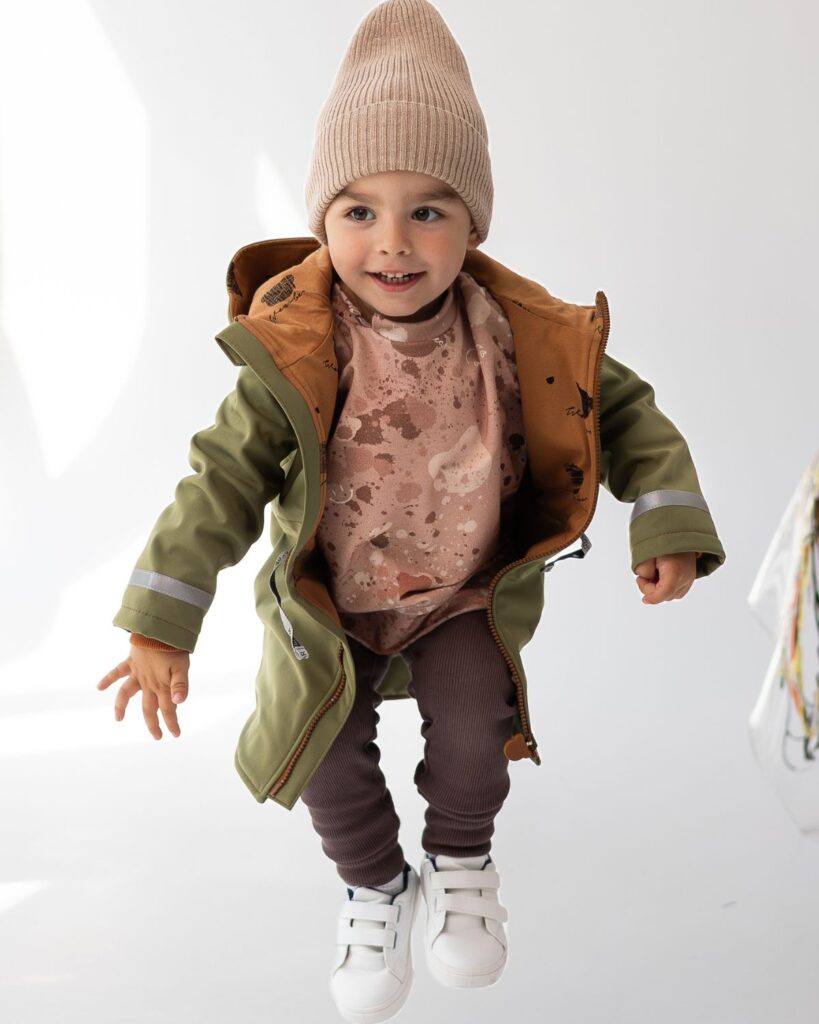 czekoladowe legginsy spodnie z prążka