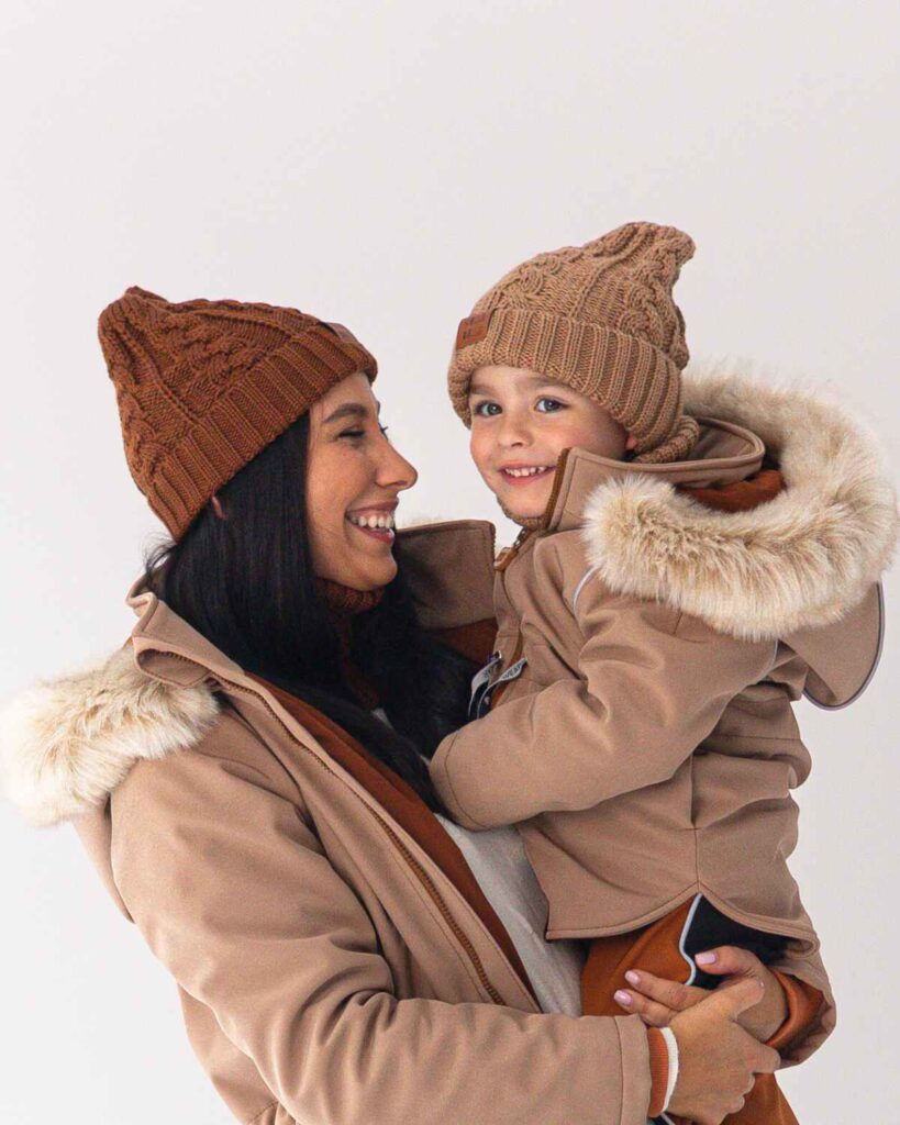 karmelowa czapka merino dla dzieci i dorosłych