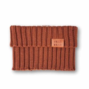 karmelowy komin wełniany na zimę