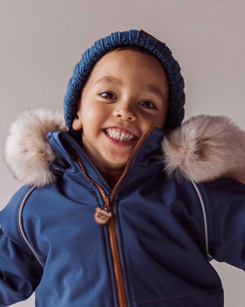 niebieska czapka wełna merino