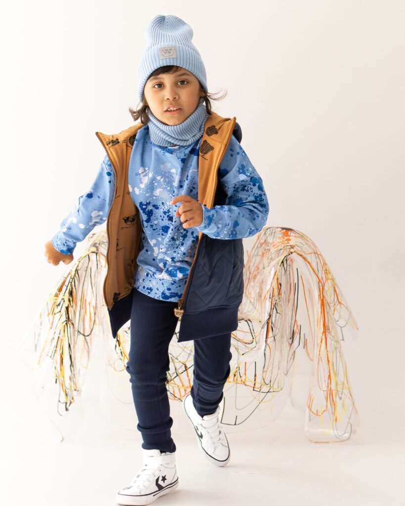 granatowa dziecięca pikowana kamizelka