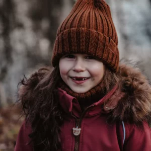 truskawkowa zimowa kurtka dziewczęca