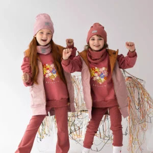 jasno różowa kamizelka pikowana