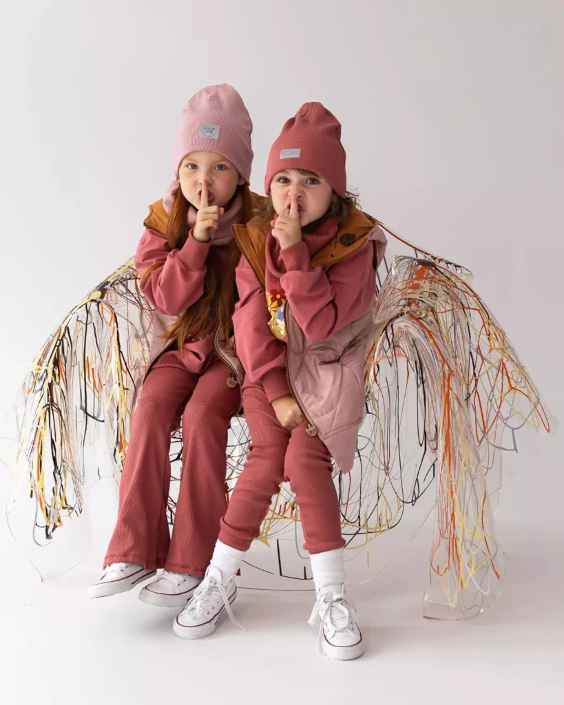 jasno różowa kamizelka pikowana