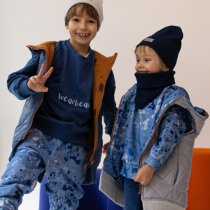 niebieska dziecięca kamizelka wiosenna long