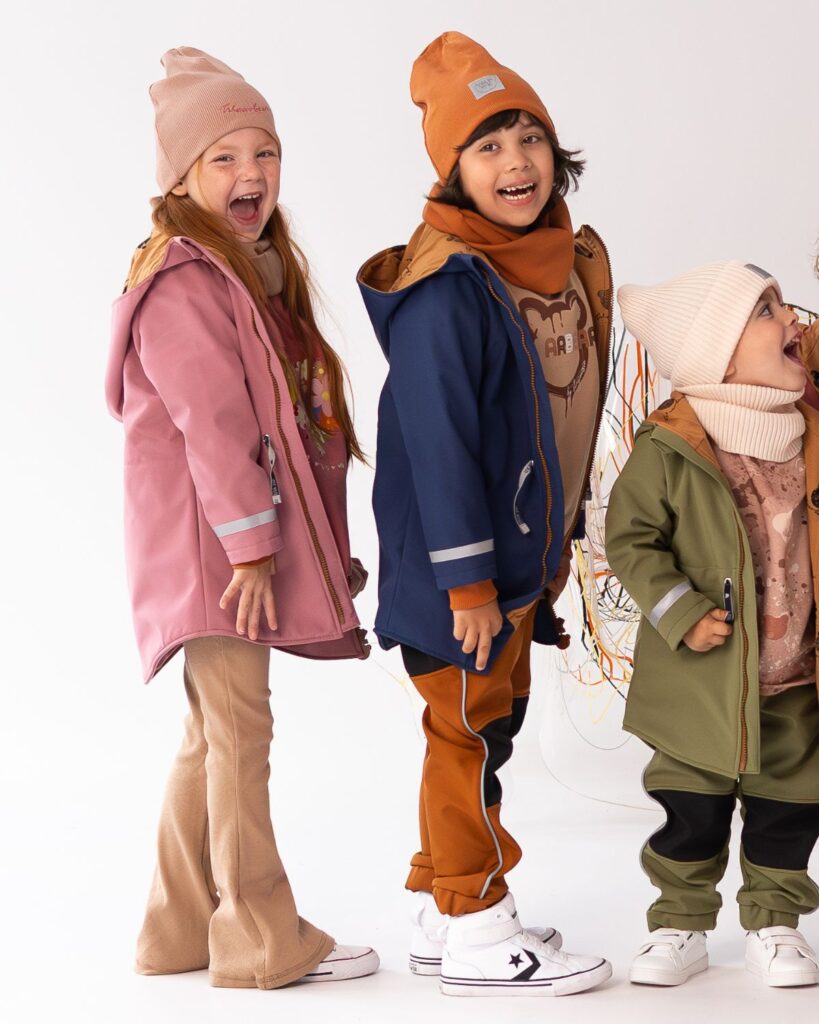 różowa parka softshell dziewczęca z odblaskami