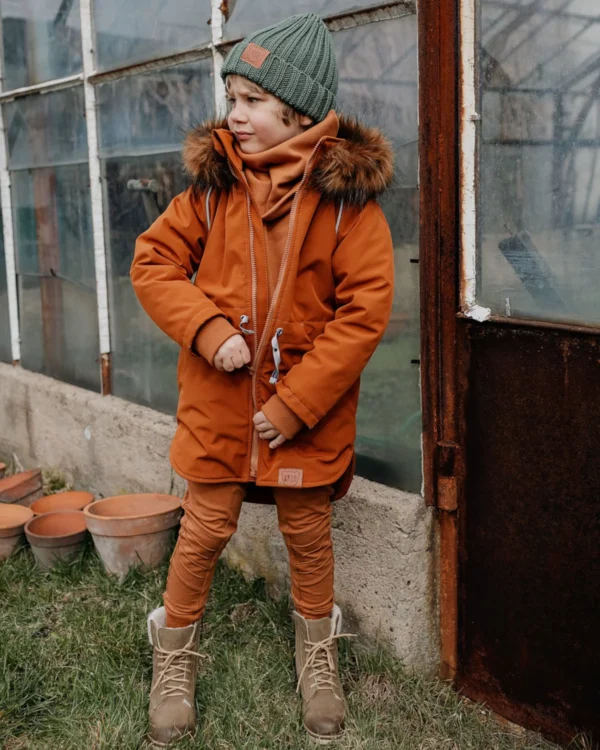 zimowa-karmelowa-kurtka