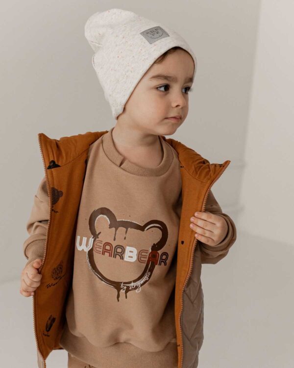 beżowa bluza chłopięca z nadrukiem