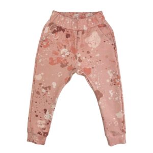 chłopięce spodnie baggy beżowe w karmelowy nadruk