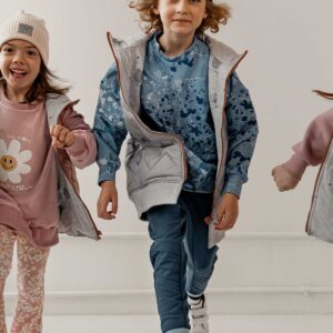 najlepsze spodnie dla przedszkolaka niebieskie chłopięce spodnie