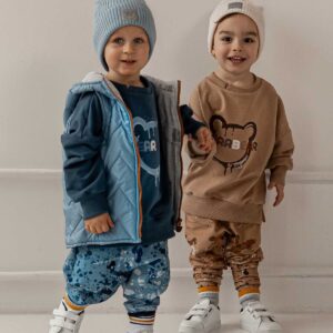 niebieska bluza chłopięca z nadrukiem (8)