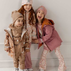 chłopięca kurtka wiosenna softshell nadruk z odblaskiem