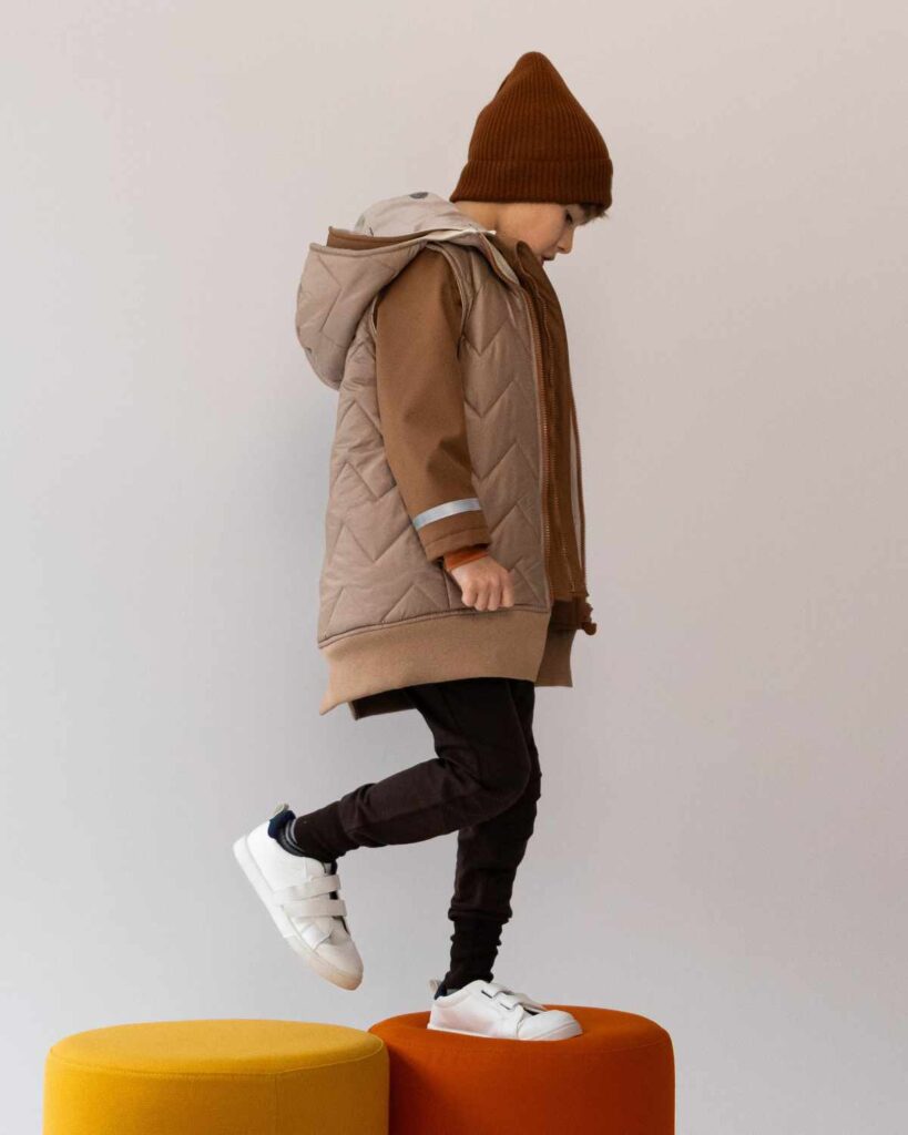 czekoladowe spodnie ze wzmocnieniami na kolanach