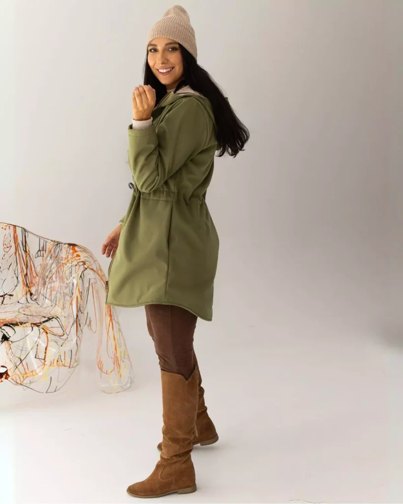 damska parka softshell w kolorze khaki