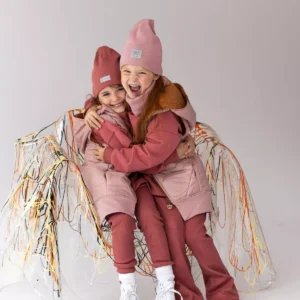 truskawkowe różowe legginsy dziewczęce