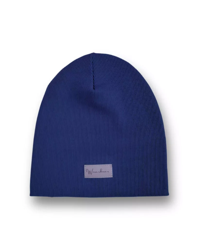 granatowa chlopięca czapka z odblaskiem