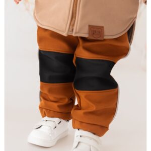 karmelowe spodnie softshellowe dziecięce
