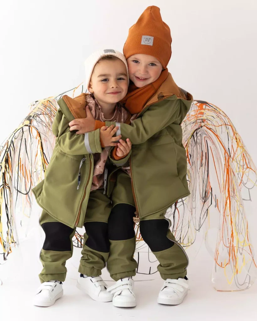 khaki spodnie softshell dziecięce