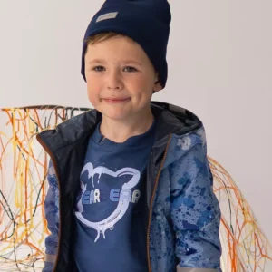 granatowa chlopięca czapka z odblaskiem