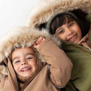 gruba zimowa kurtka dziecięca beżowa