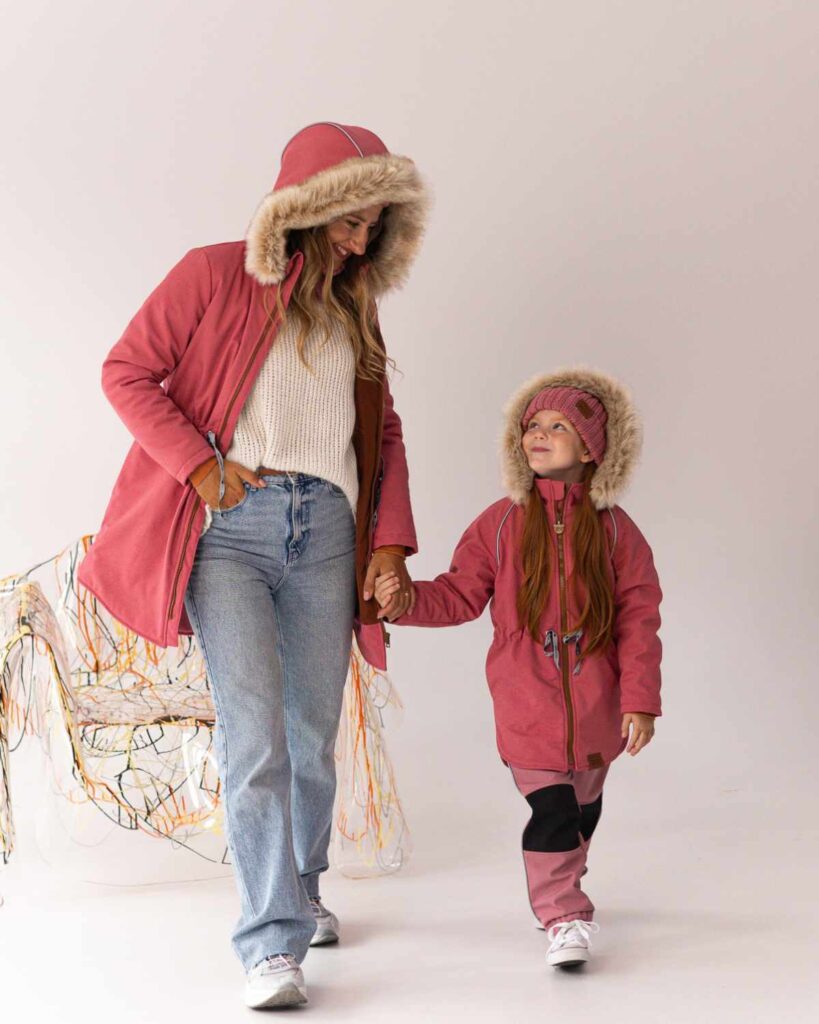 różowa damska kurtka zimowa