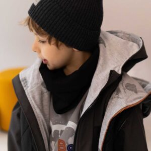 czarna dziecięca kamizelka wiosenna