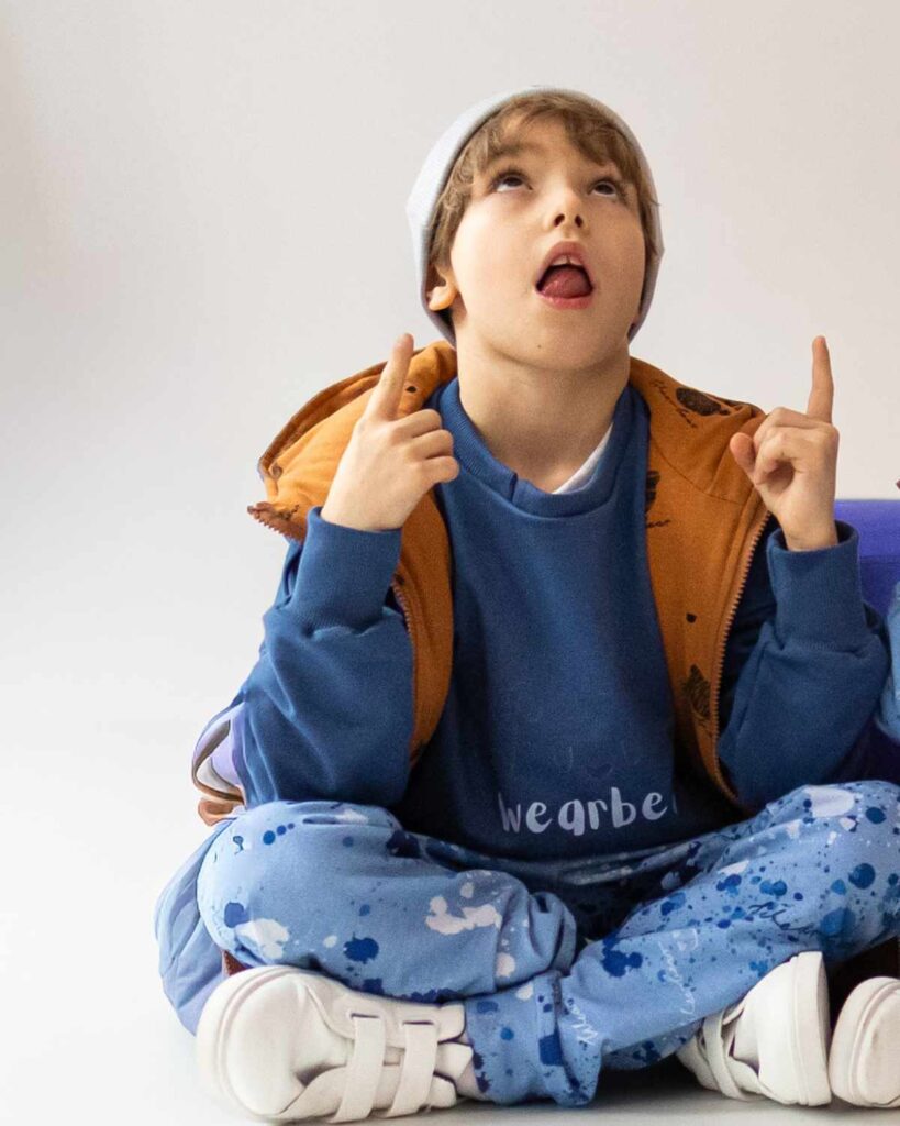 niebieska bluza chłopięca oversize werabear