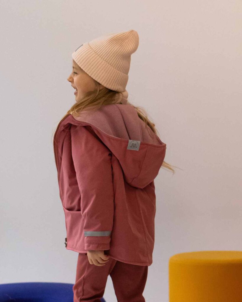 różowa dziewczęca wodoodporna kurtka lightshell