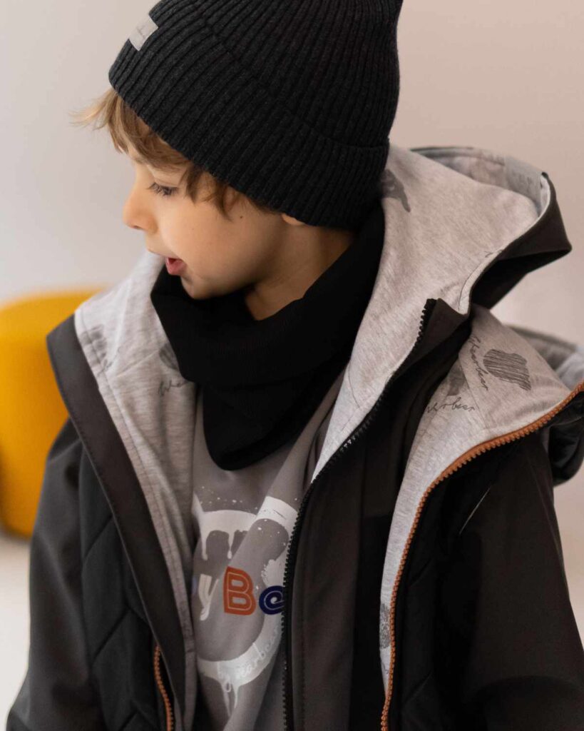 szara bluza chłopięca z nadrukiem baby bear