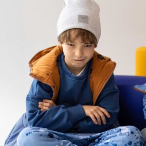 szara wiosenna czapka dziecięca bawełniana